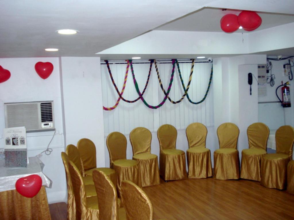 Down Town Guest House Kolkata Exterior photo