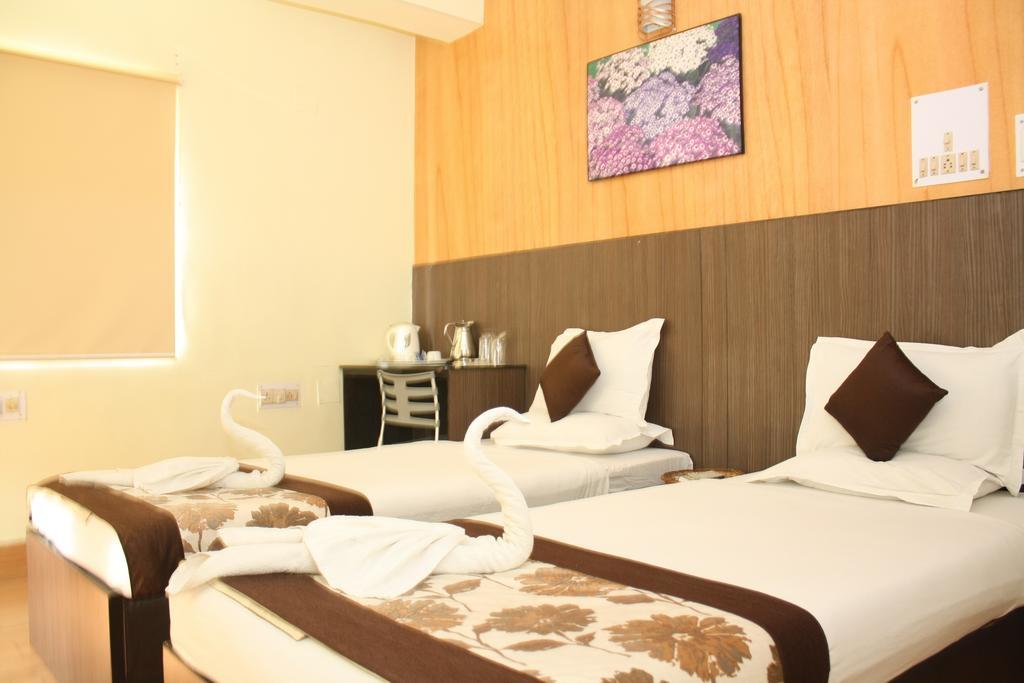 Down Town Guest House Kolkata Exterior photo