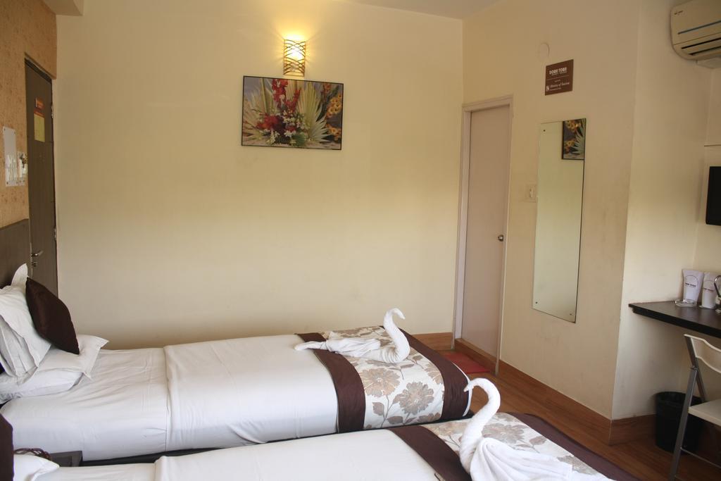 Down Town Guest House Kolkata Exterior photo